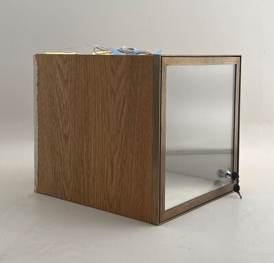 Smykkeskab med lys - 40 x 40 x 45 cm