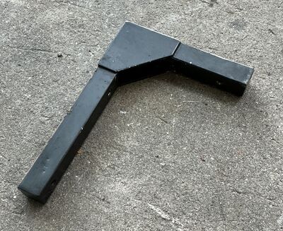 Hyldeknægt i metal 16x23 cm