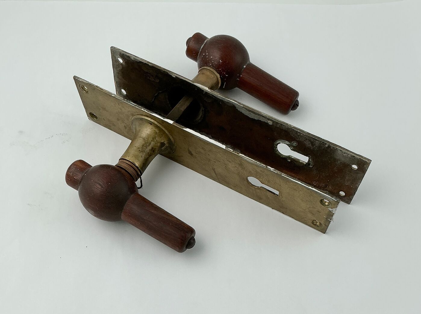 Dørgreb med langskilt