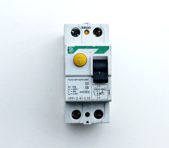 Moeller HPFI relæ 2-pol 40/0,03 A Moeller HPFI relæ 2-pol 40/0,03 A