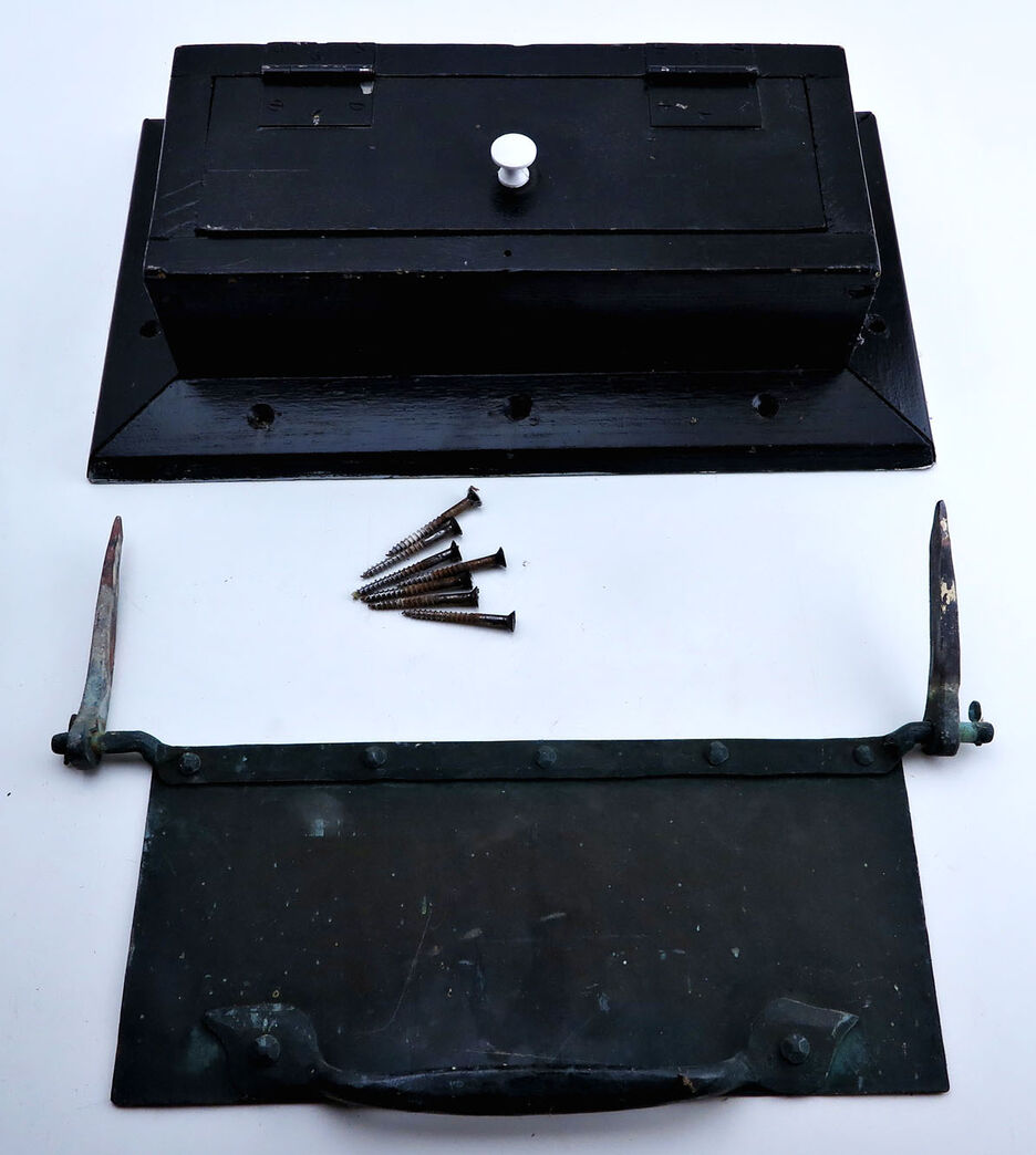 Brevsprække med indv. kasse