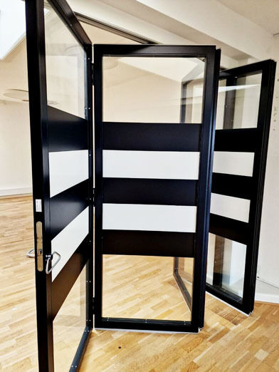 Folde-skydedøre - samlet bredde 455 cm