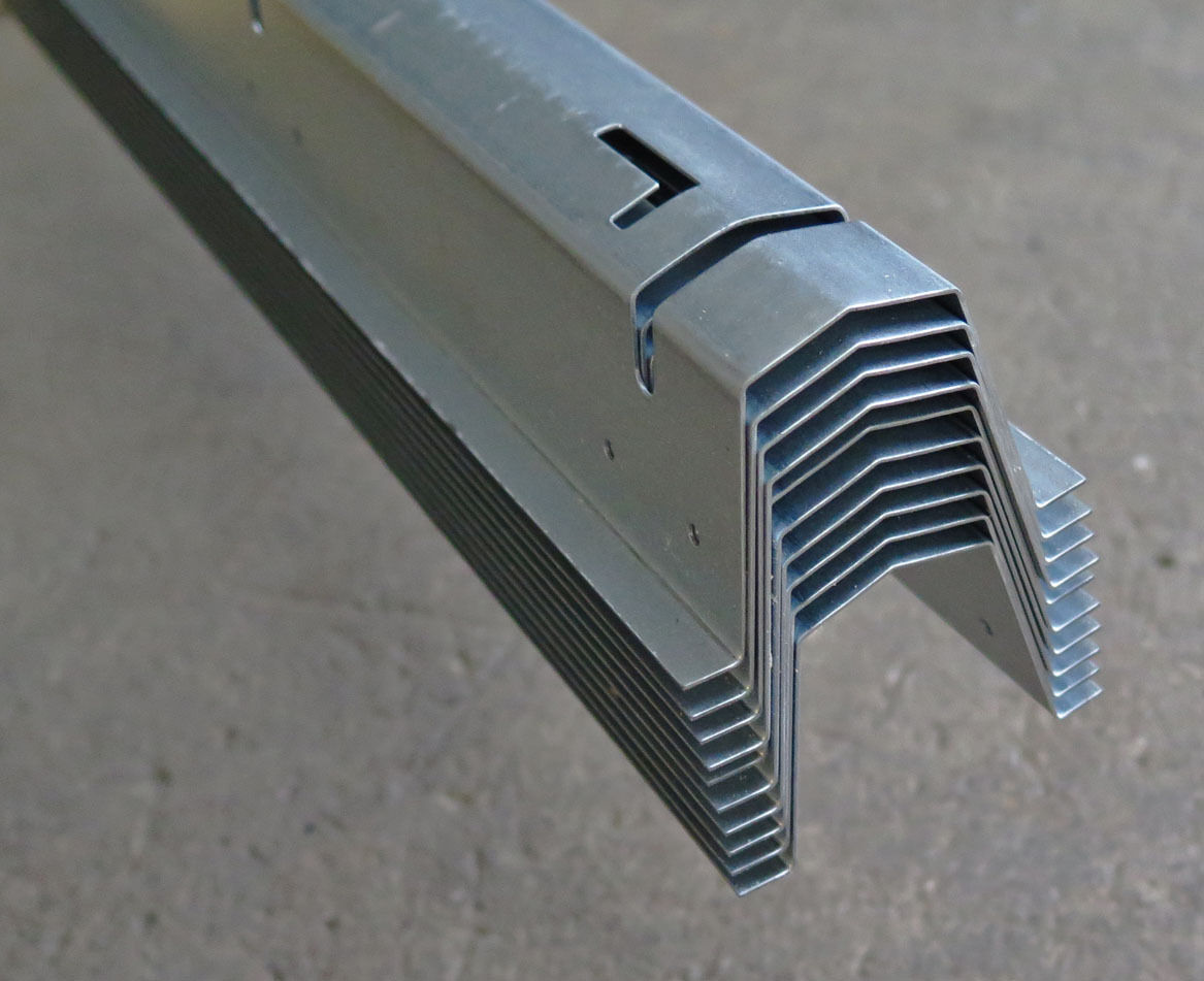 Distanceprofil 150, 2,45 m Tilbehør til akustikplader