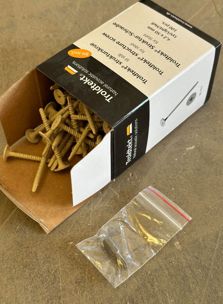 Troldtekt lyse skruer til stål 100 stk Troldtekt lyse skruer til stål 100 stk