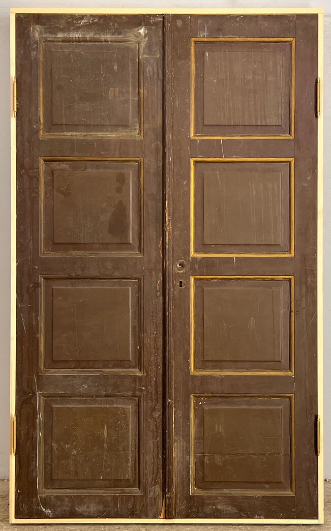 Dobbelt fyldningsdør med karm