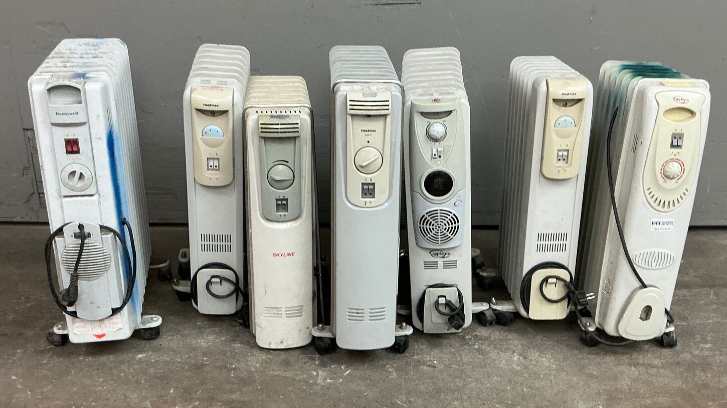 7 stk div gulvradiatorer