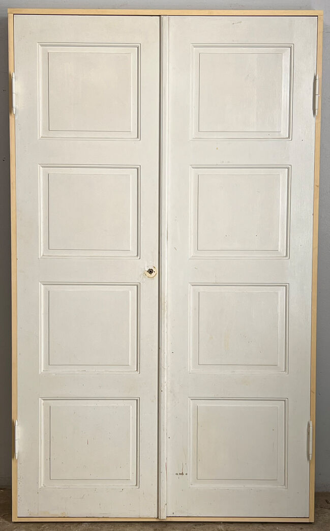 dobbelt fyldningsdør med karm