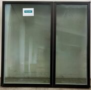 Sort 2-fags energivindue m/lamineret glas