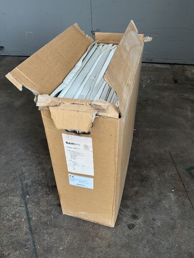 7,2 m2 DAMPA Clip-In akustik loftplader 600 x 600 mm