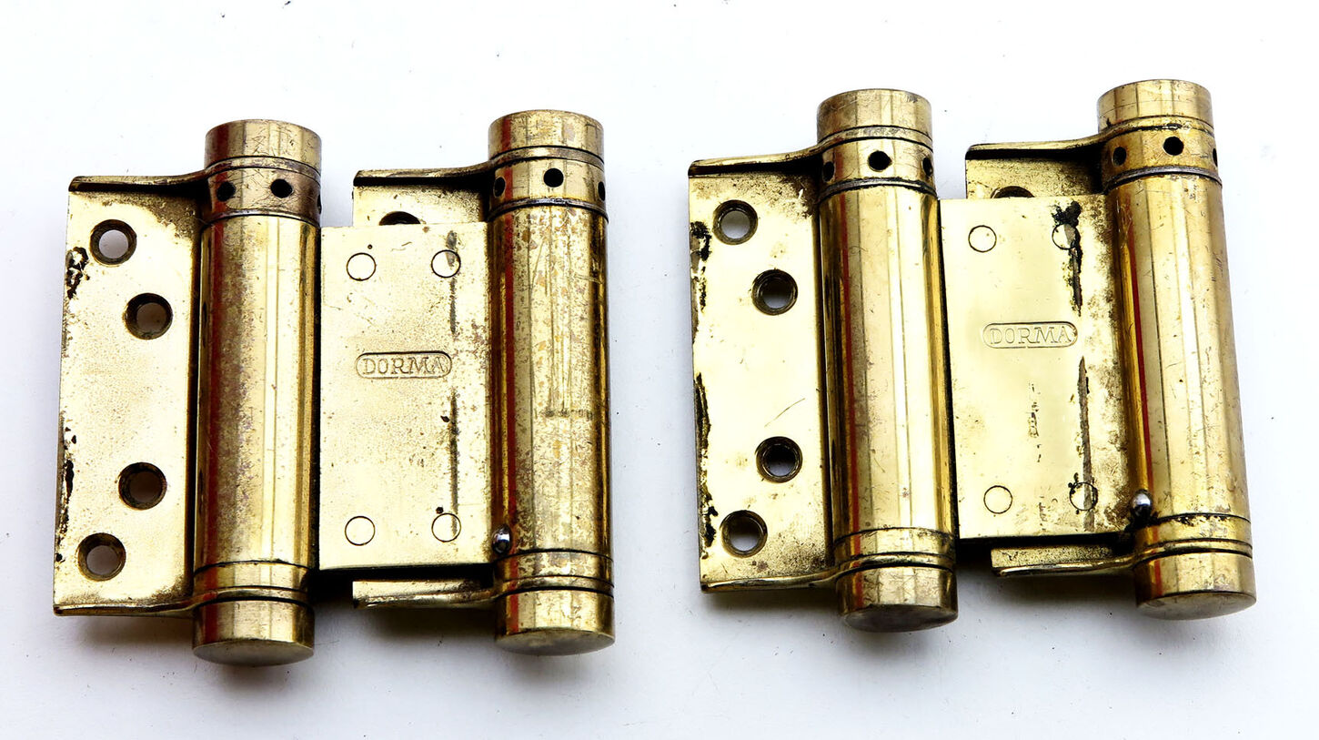 Dorma svingdørshængsler i messing