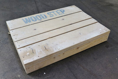 Wood step