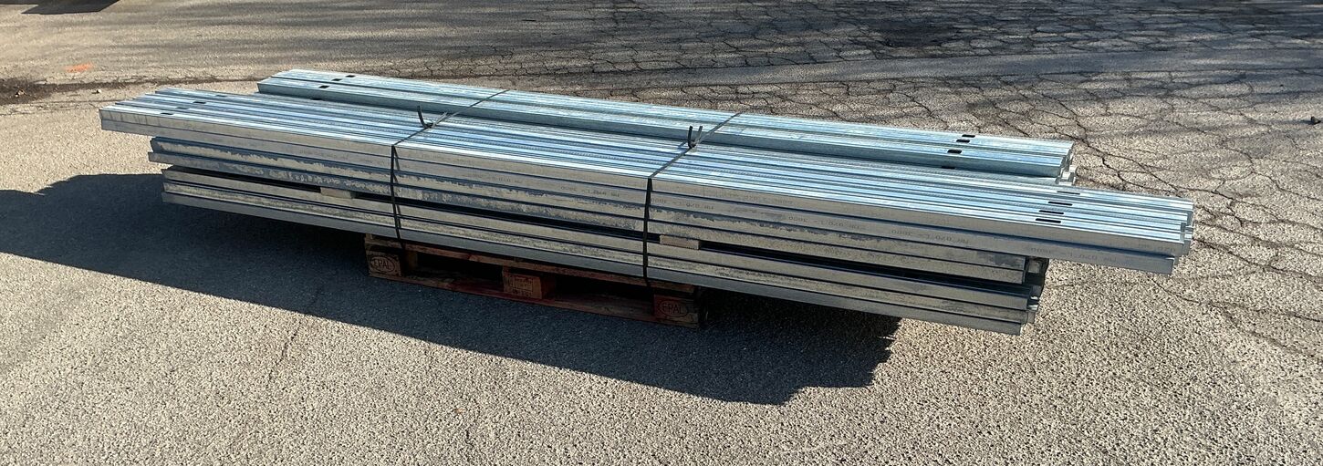 134 stk Stålprofil 70/40-0,46 L: 2985 til 3600 mm