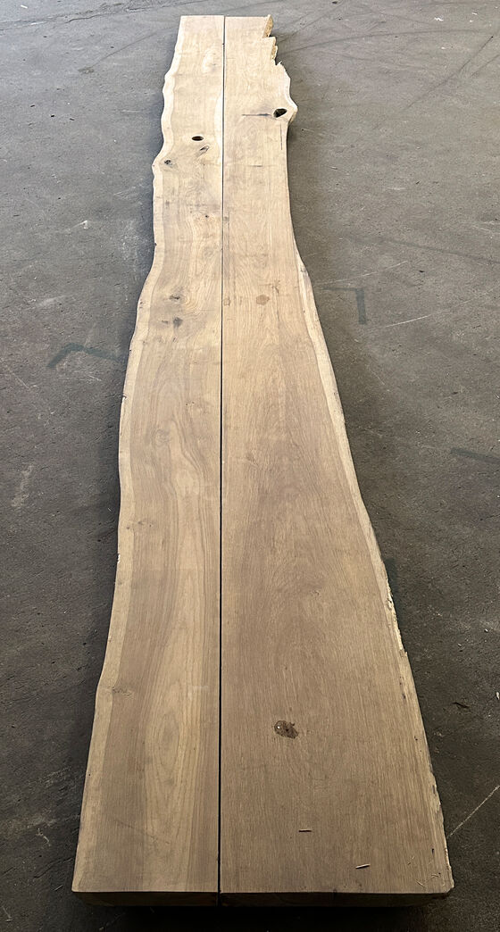 Egetræ 400 cm. Til bænk, hylde eller bord.