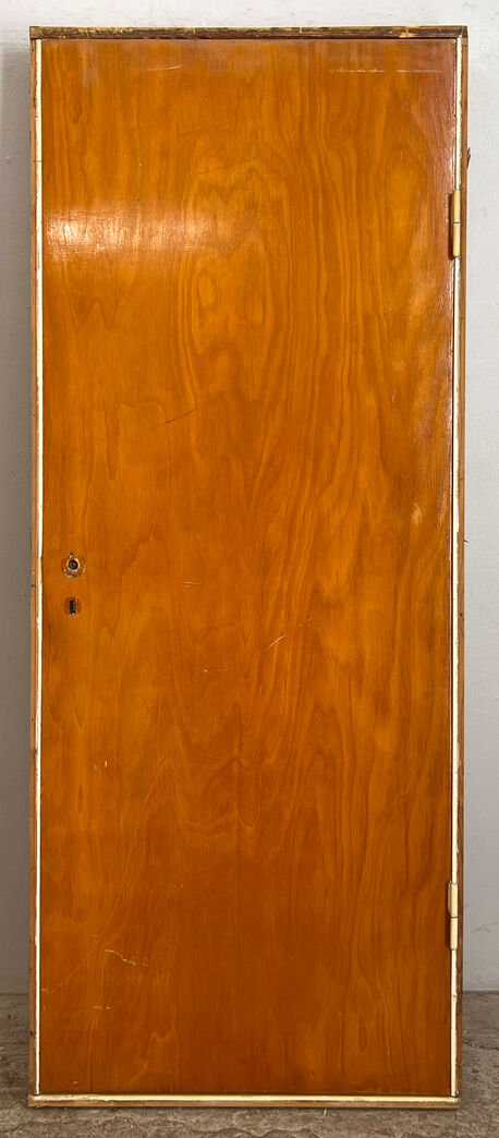 Bøgefineret dør med karm