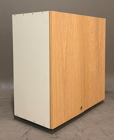 Skab 80 x 80 x 40,5 cm