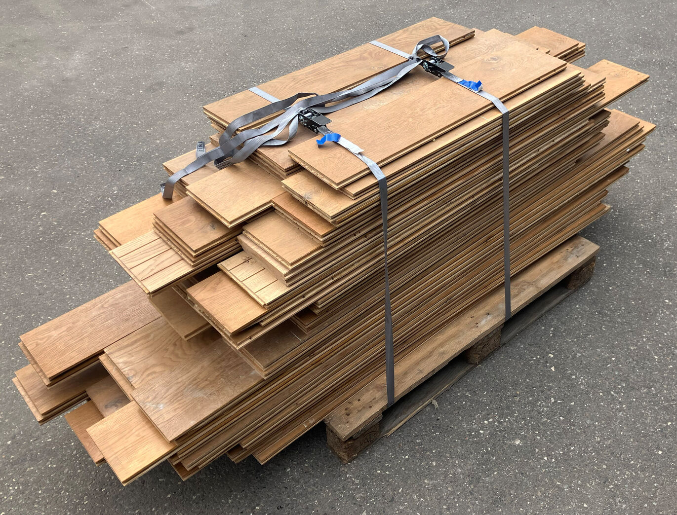 Egetræsgulv - 22 m2