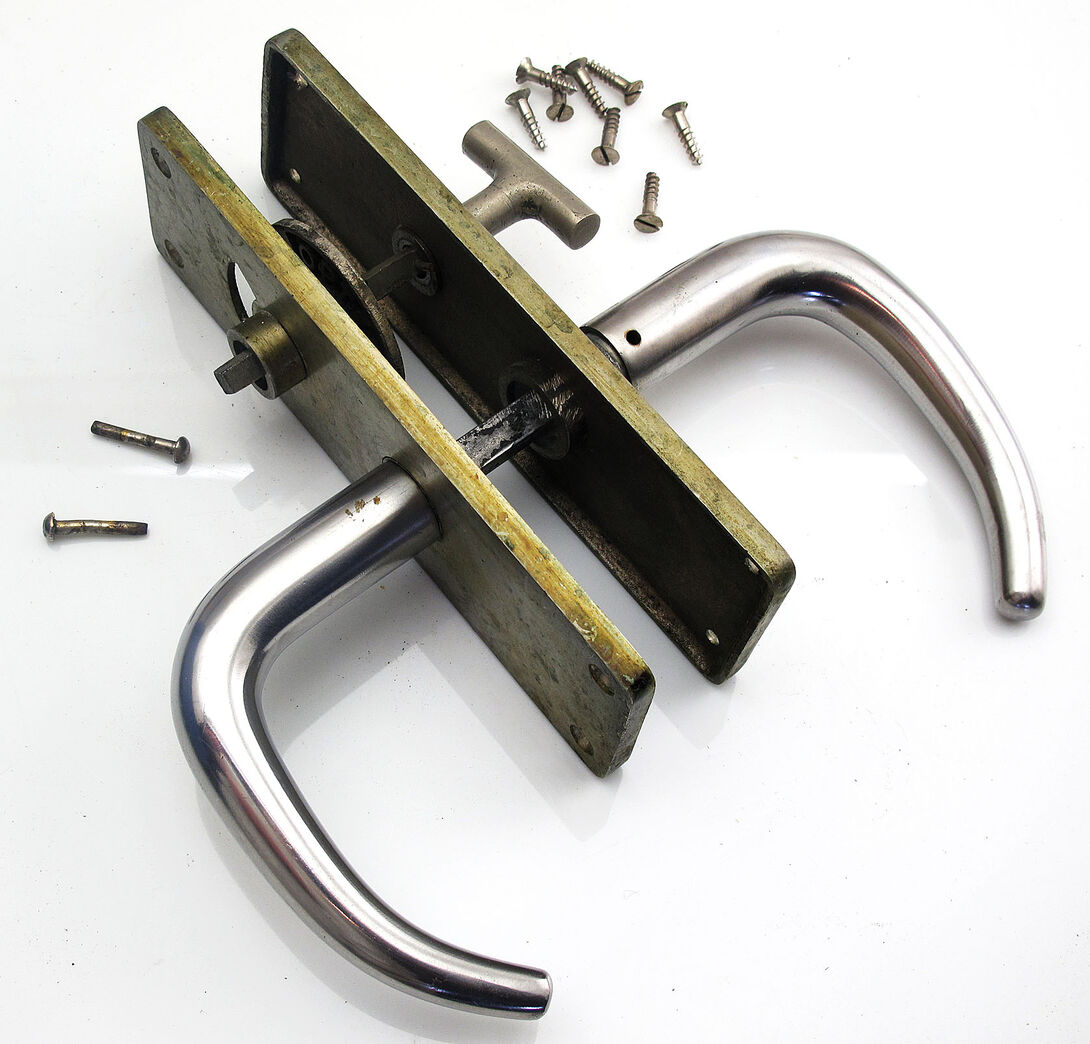 Coupégreb med toiletvrider