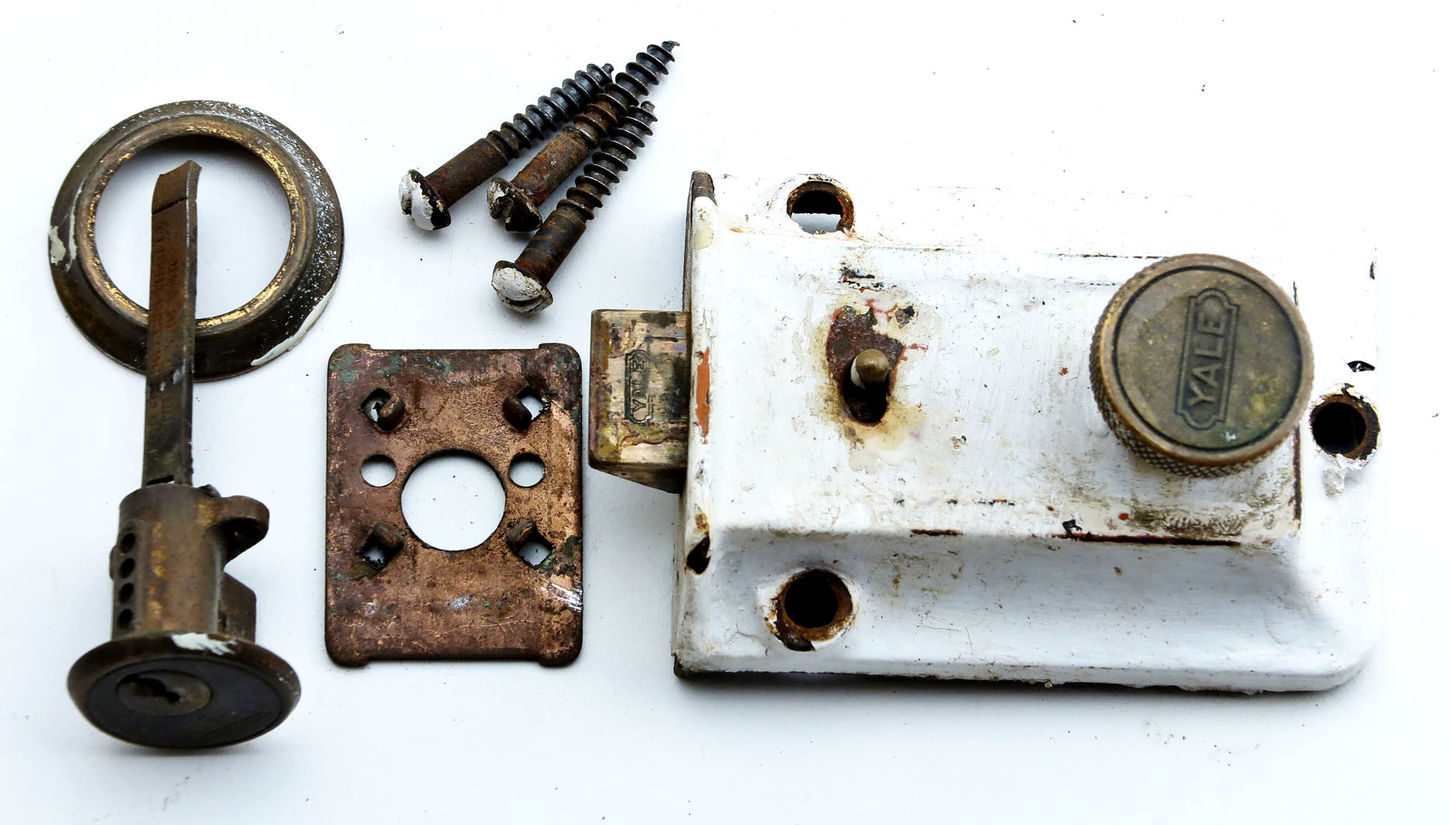 Yale smæklås med cylinder