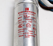 Kondensator 12µF
