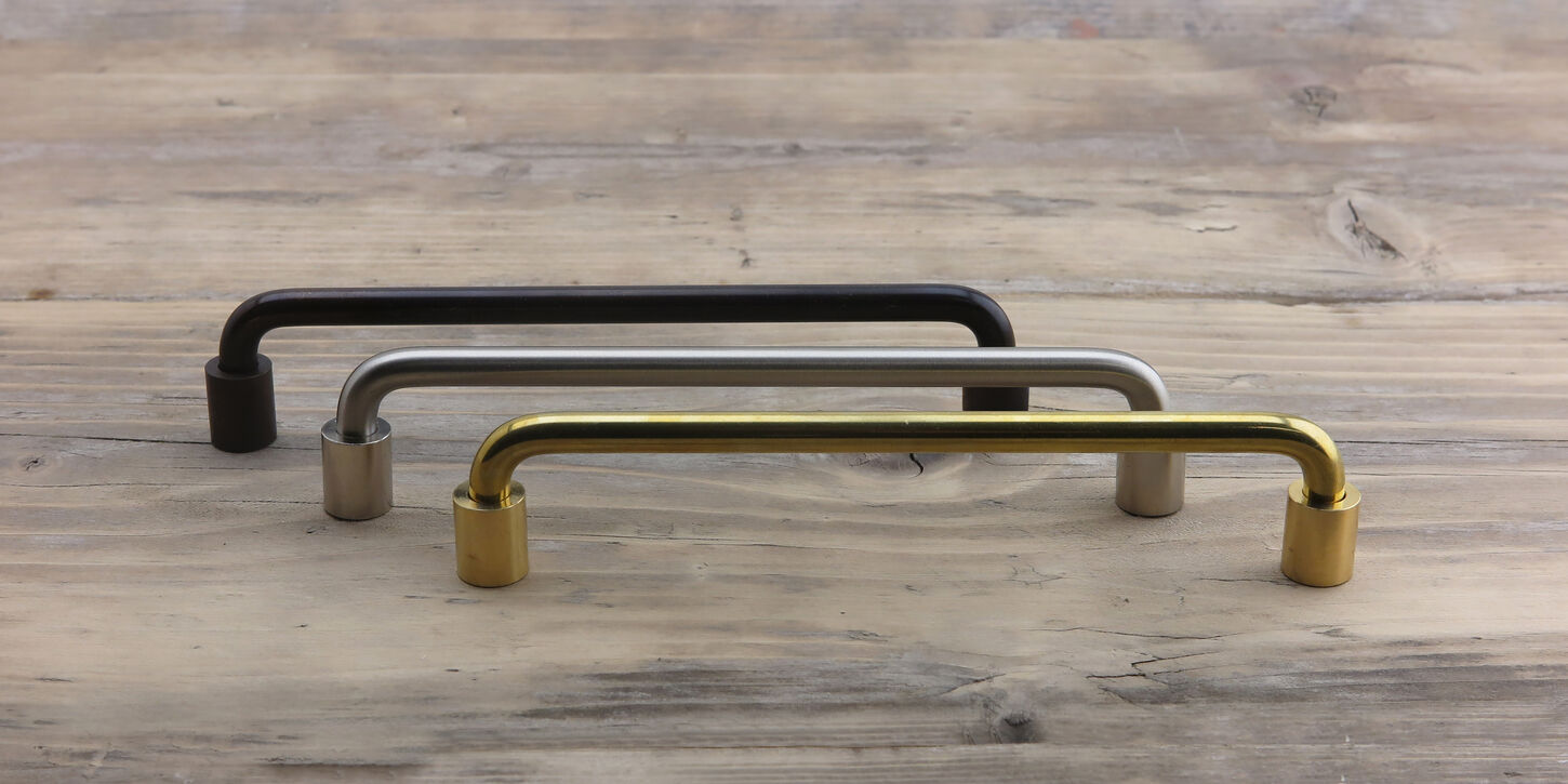 bøjlegreb i mat messing 160 mm