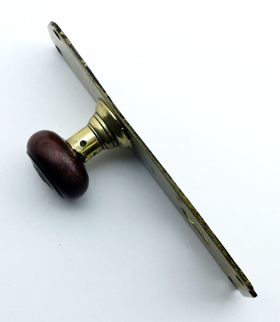 Knop på langskilt - skønvirke