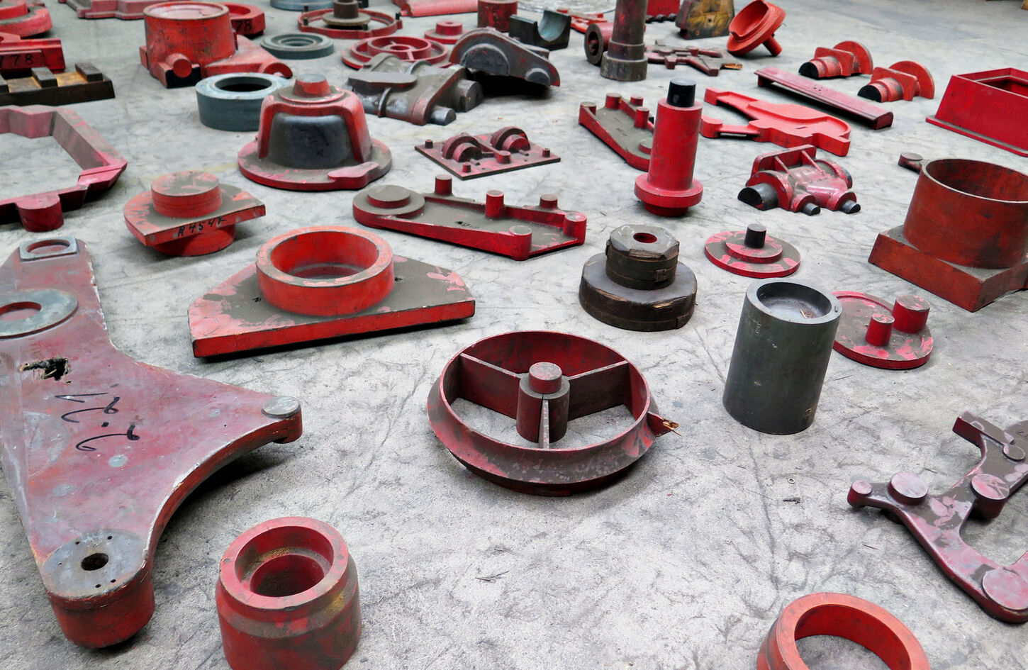 Vægdekoration fra Holbæk Jernstøberi - Mellem