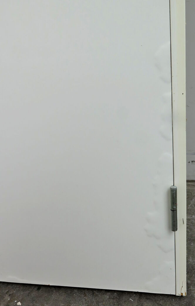 Indvendig dør med karm fra Swedoor/skadet