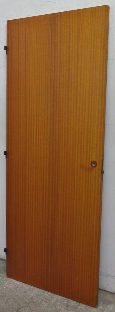 Fineret dør uden karm