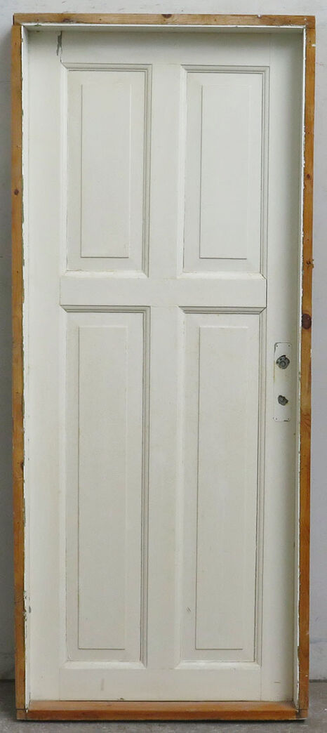 Fyldningsdør med karm