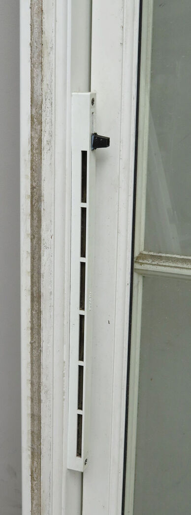 Sprossevindue med koblet ramme