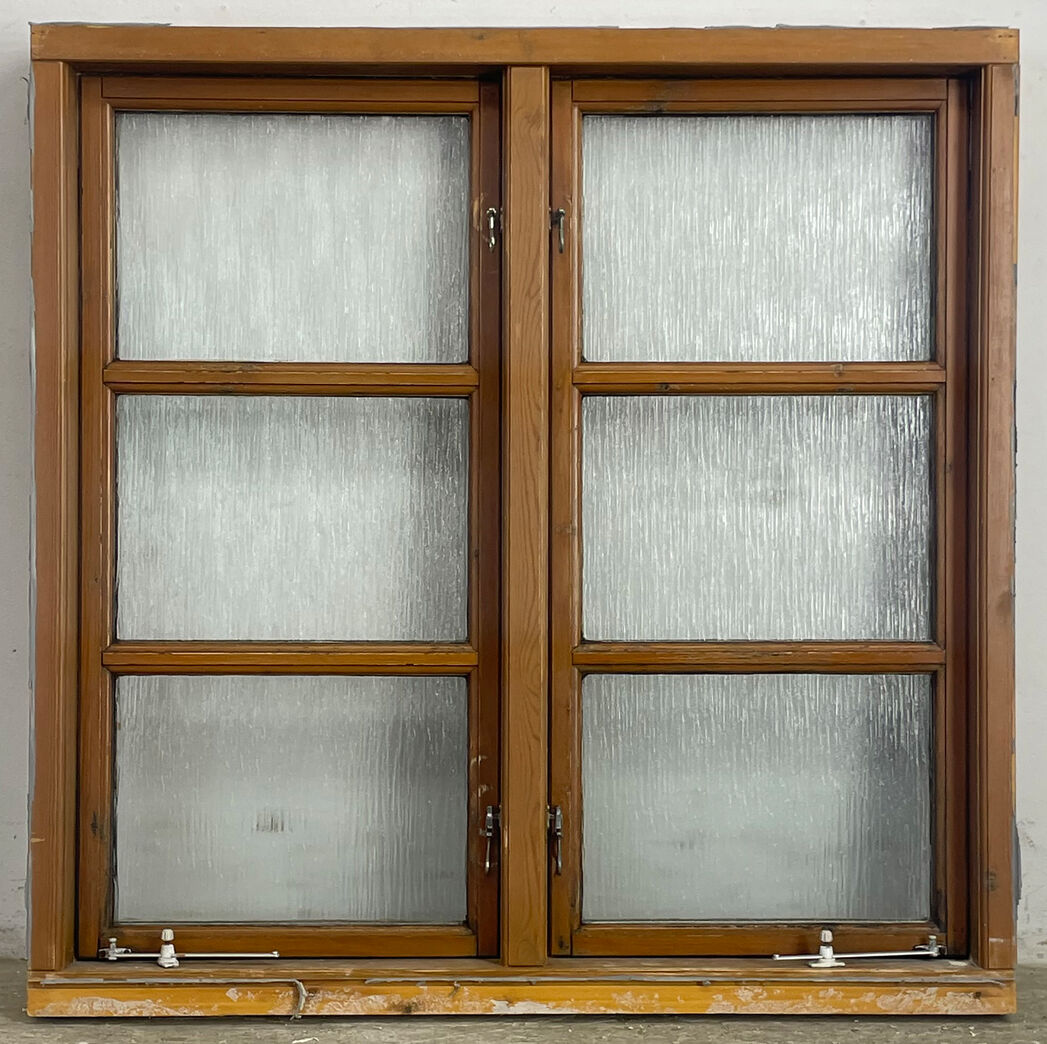 Termovindue med sprosser og matteret glas