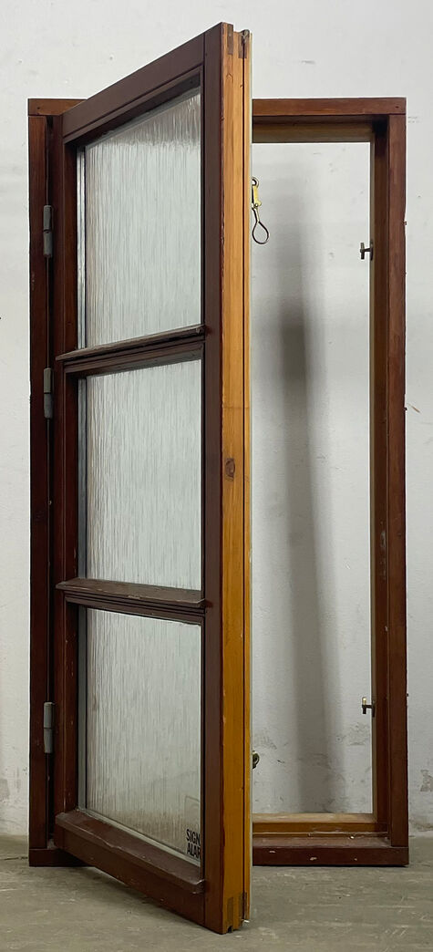 Termovindue med sprosser og matteret glas