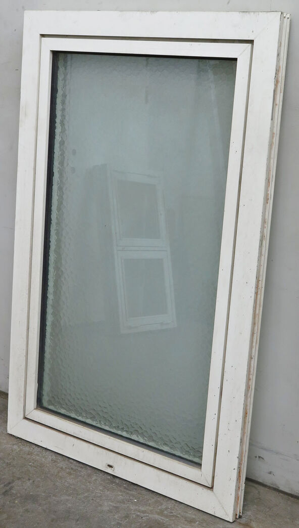 Badeværelse vindue med matteret glas