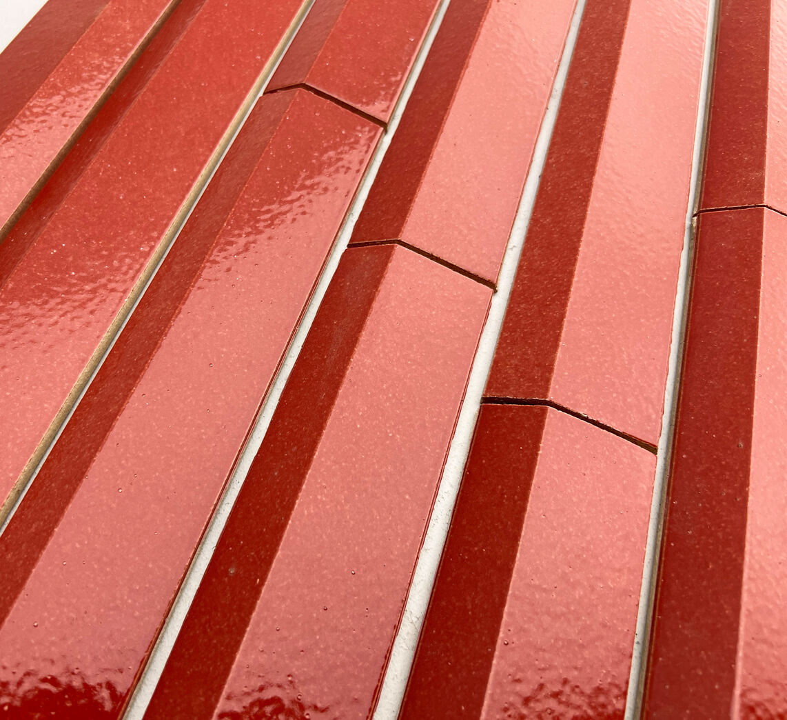 Rød glaseret klinke