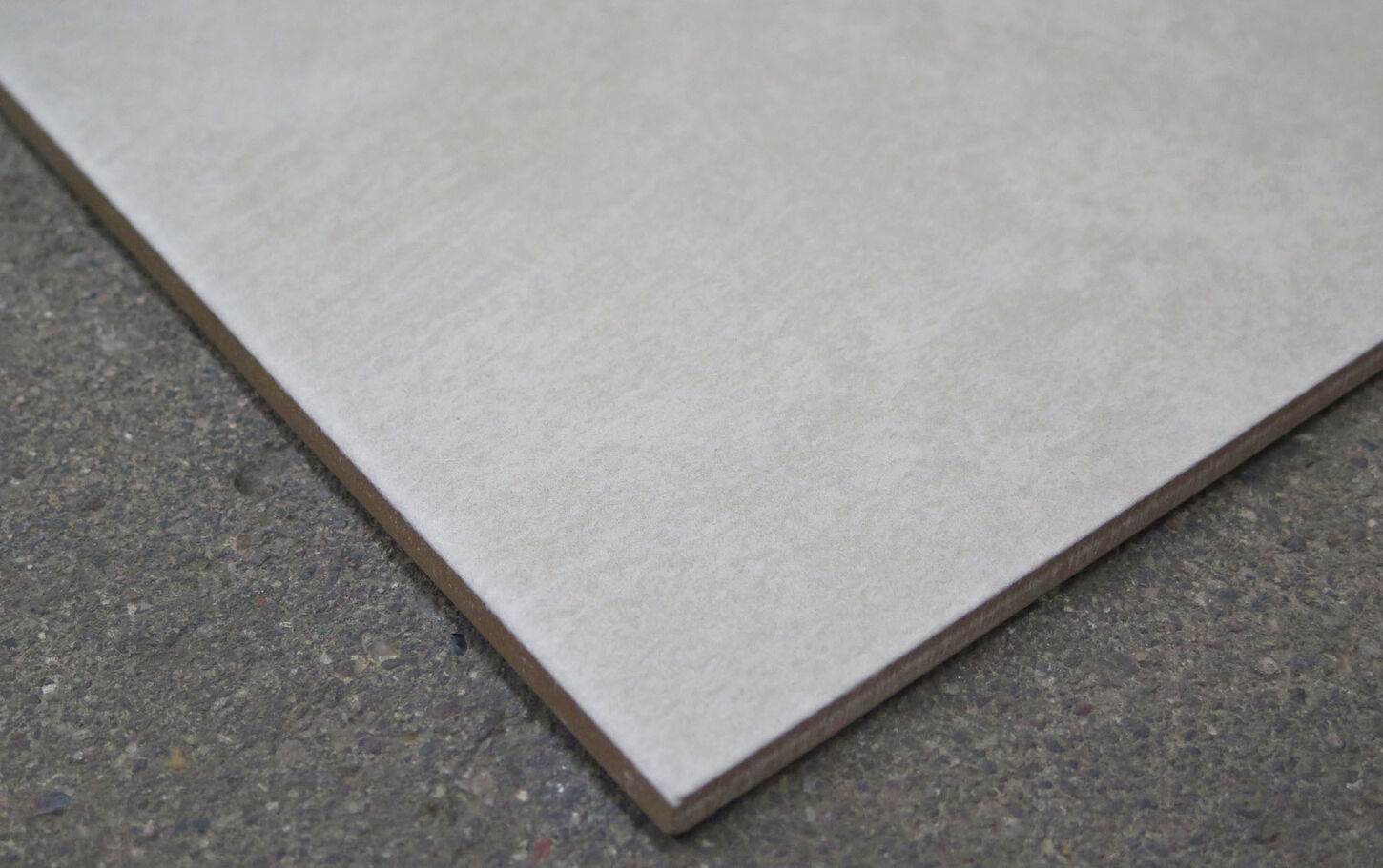 Væg/gulv fliser beige 298x598 mm sæt á 1,25 m2