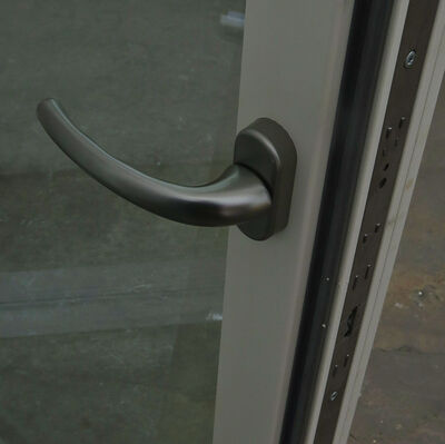 Høj terrassedør med top vindue