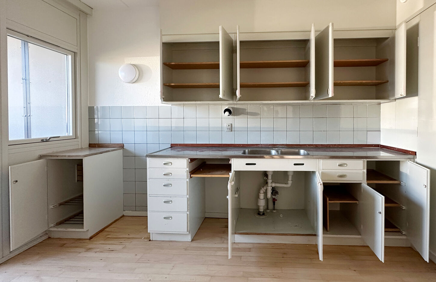 Komplet 60'er køkken, malet