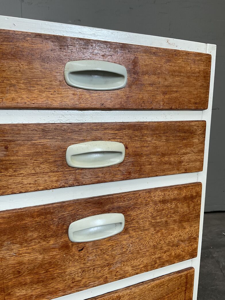 Skuffemodul med overfalsede fronter