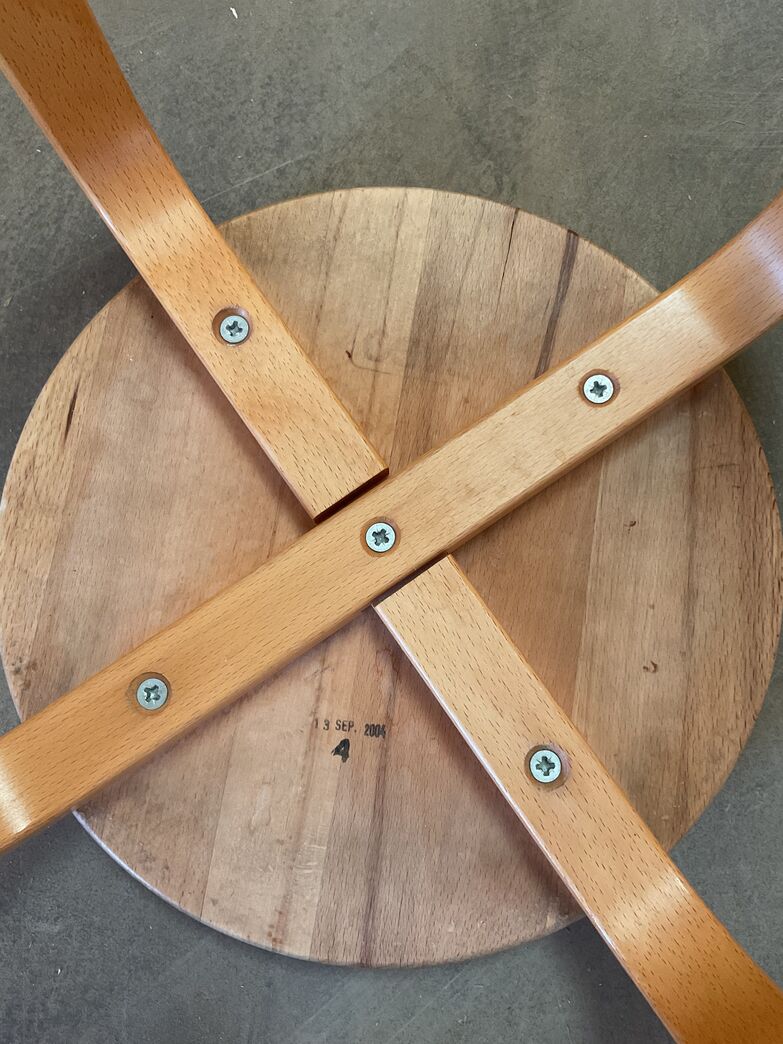 Taburet med løs fodstøtte