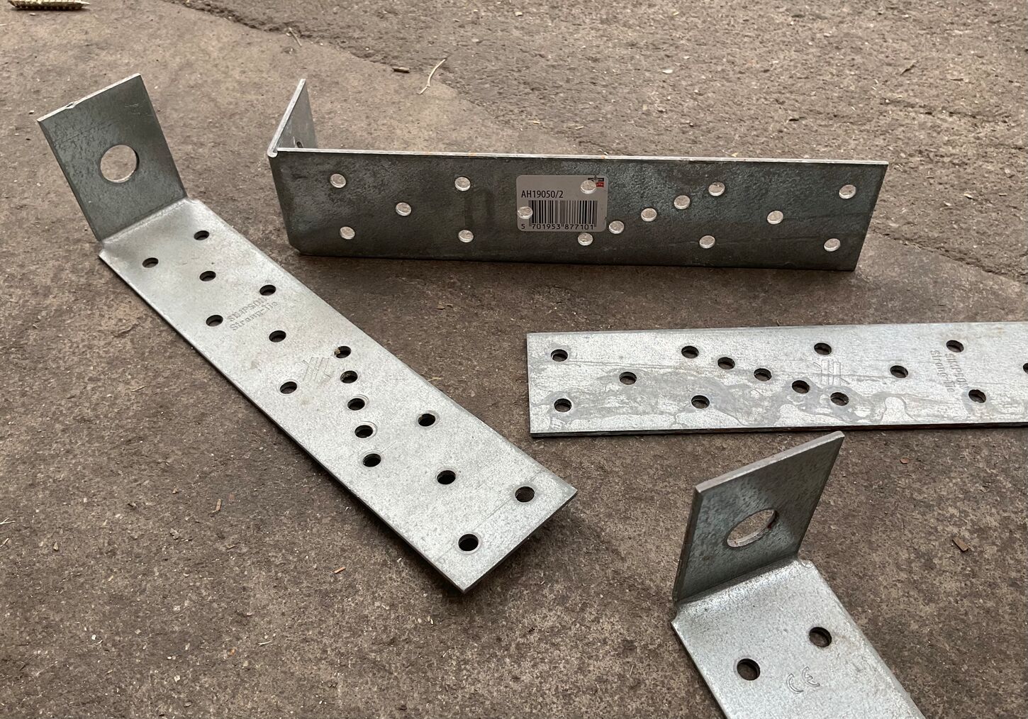 SIMPSON STRONG-TIE Trækankerbeslag