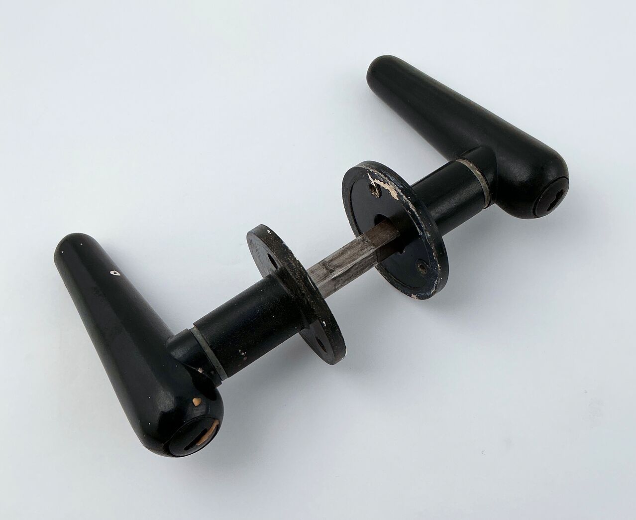 Dørgreb i sort bakelit