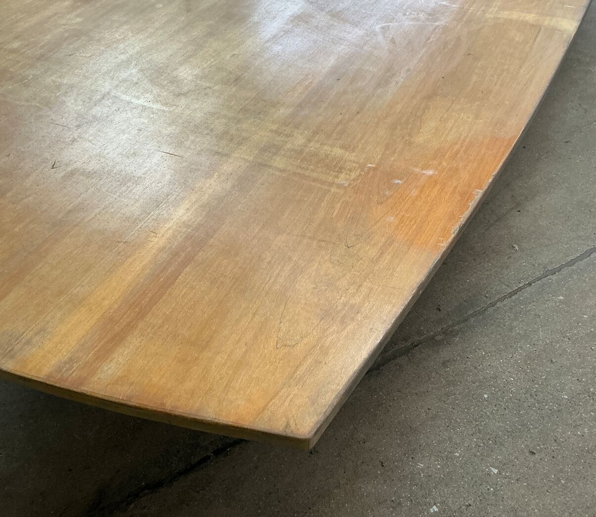 20 personers mahognifineret bord.