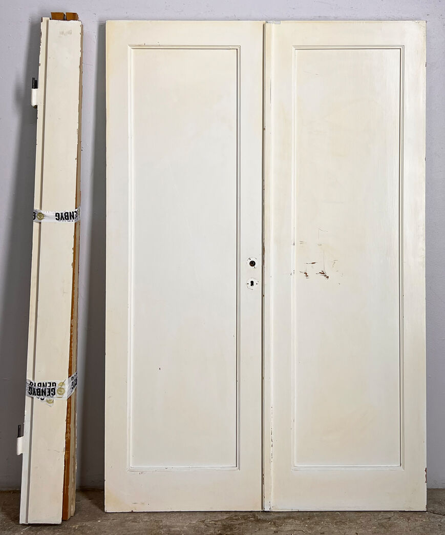 Dobbelt funkisdør med karm