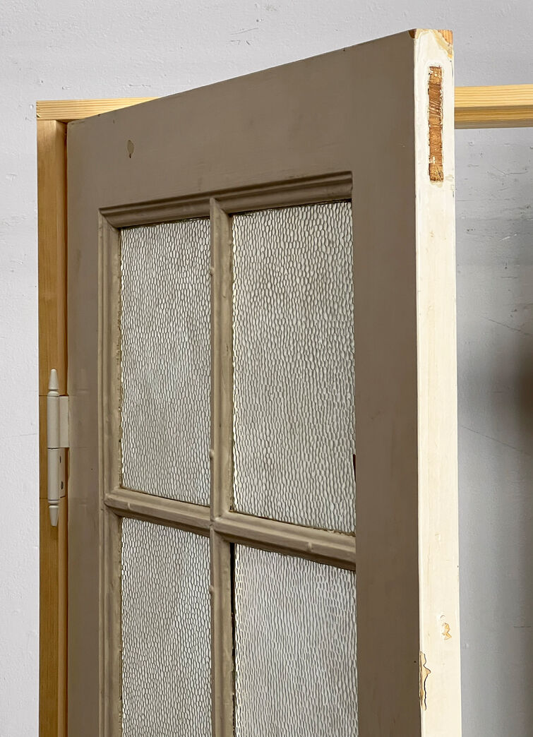 Dør med sprosser i karm