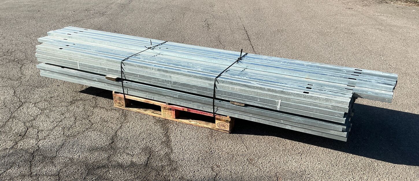 134 stk Stålprofil 70/40-0,46 L: 2985 til 3600 mm