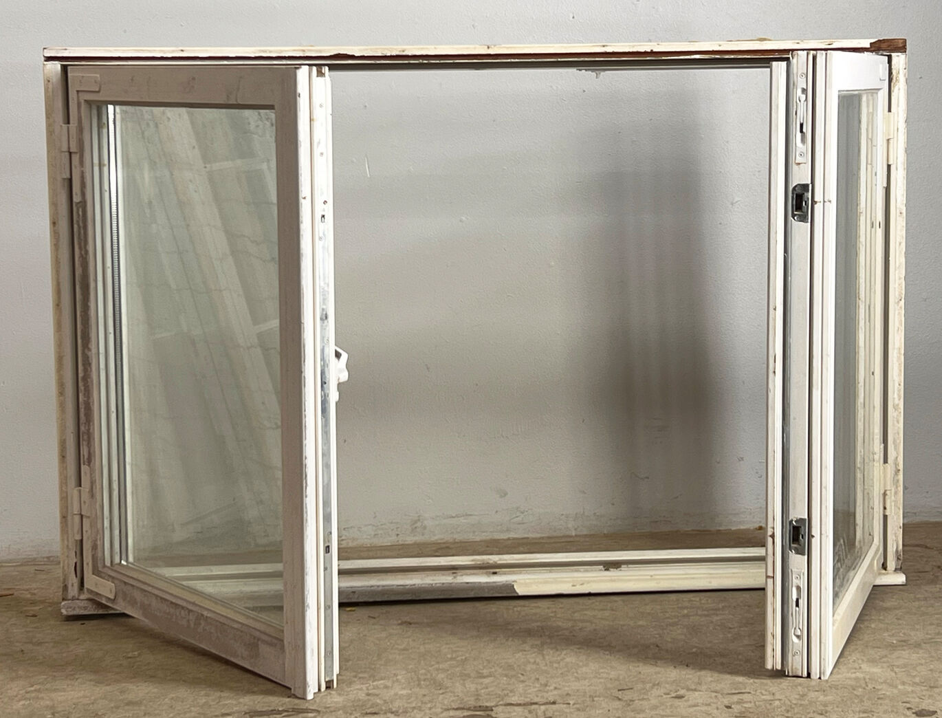 Bøjsø vindue med koblede termorammer