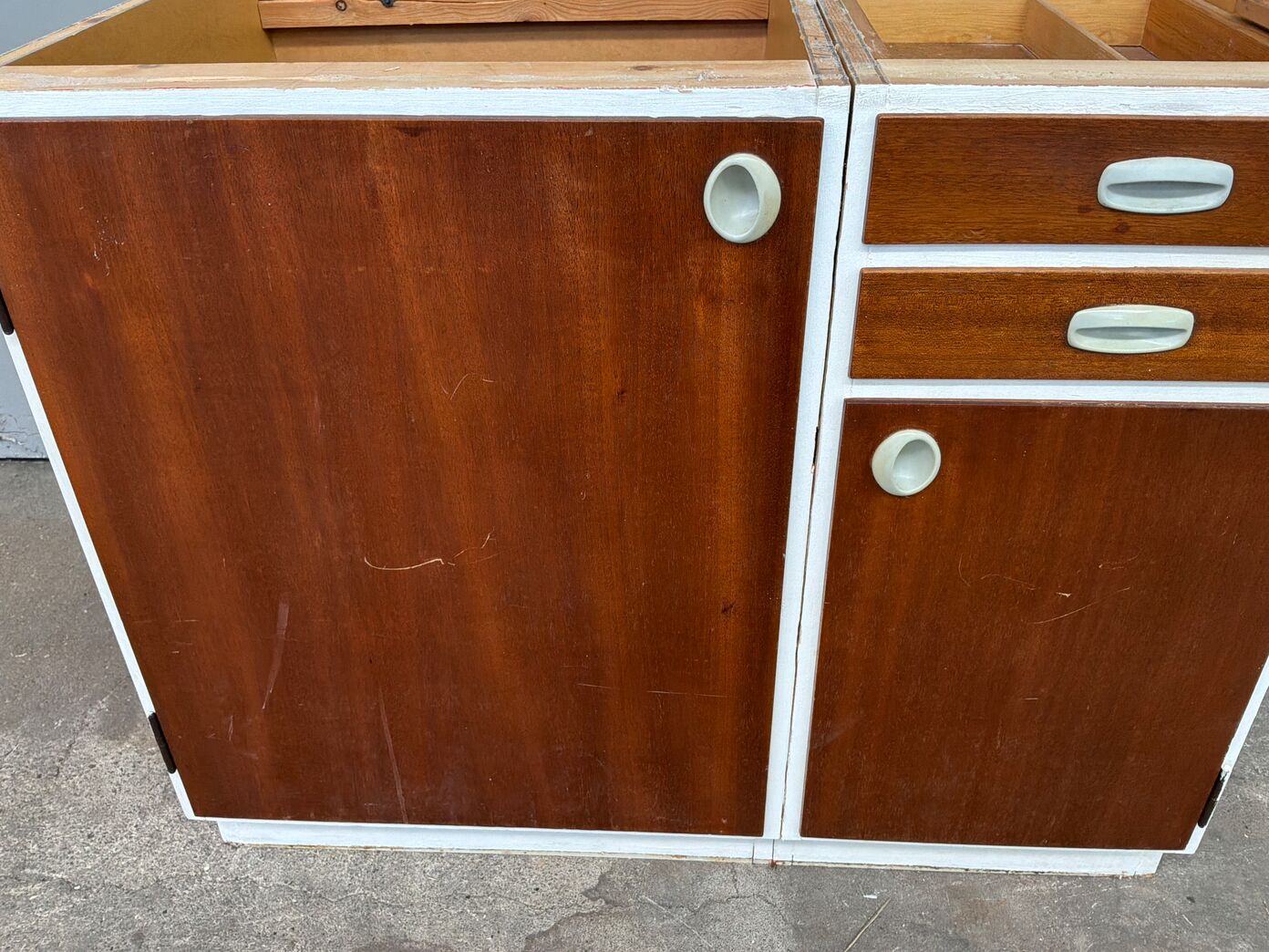 2 stk  køkkenelementer fra 60’erne