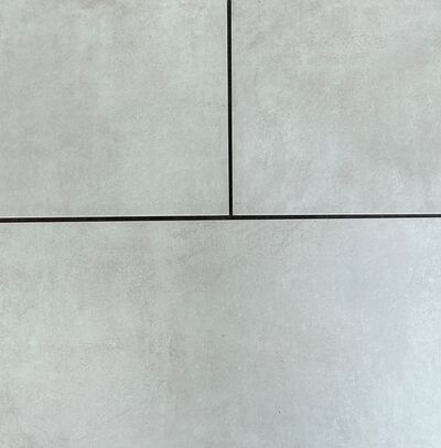 28 m2 Væg/gulv fliser farve beige 305x609 mm