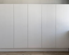 Svane højskab med 5 hylder 195x60x42