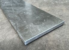 Stålplade hylder 30 x 235 cm